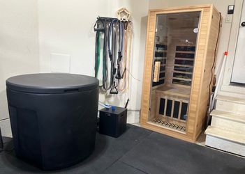 Ice Barrel 300 Cold Plunge Infrared Sauna Setup