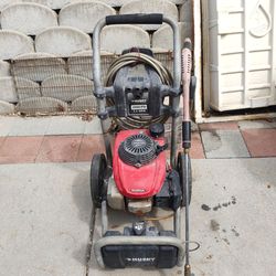 Husky 3000 PSI 2.5 GPM Gas Pressure Washer