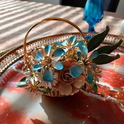 Vintage Gloria Vanderbilt Floral Metal Basket