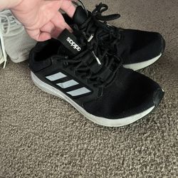 Women’s Addidas & Nikes 