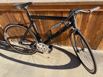 Leader 725 track bike (fixed gear / fixie) Black