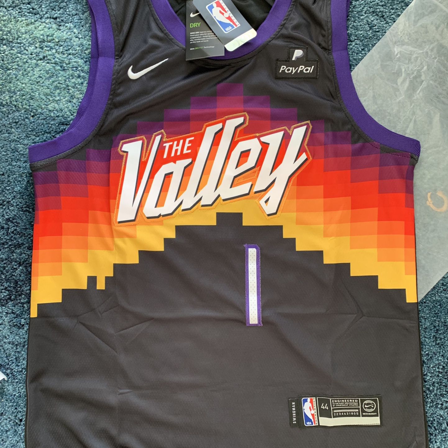 NBA Jersey Men suns phoenix #1 booker for Sale in Cty Of Cmmrce, CA -  OfferUp
