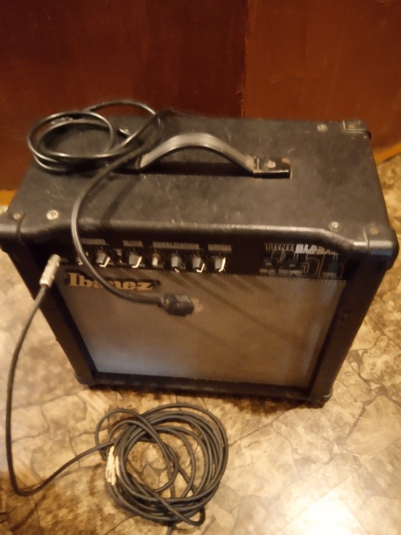 Guitar 🎸 Speaker/Amp