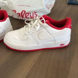 Nike Air Force 1 Red