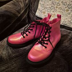 Art Class Girls' "Kayden" Iridescent Pink Lace-Up Combat Boots.