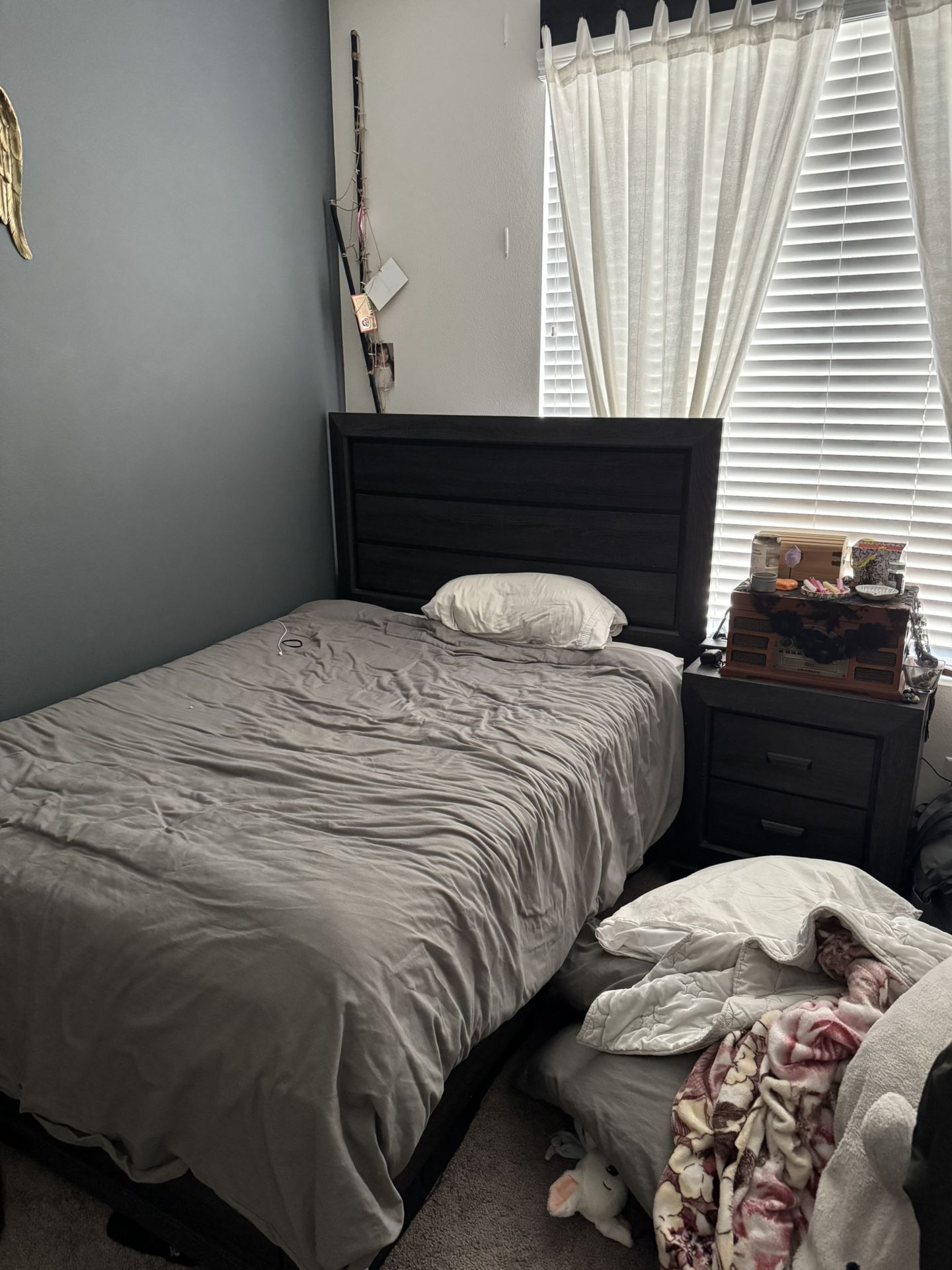 Full Size Bed frame
