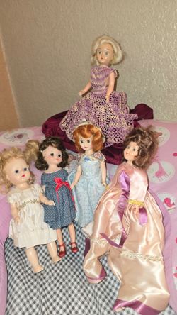 5 1950 s  CUTE LITTLE DOLLS.$79 all 6