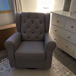 Delta Children Nursery Rocker Chair