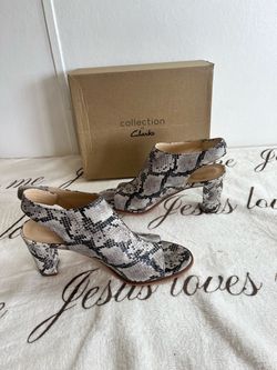 Kaylin85 Sling Grey Snake - Womens heels size 9M