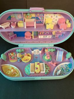 Vintage Polly Pocket Set, 1990's Era, Lot #3