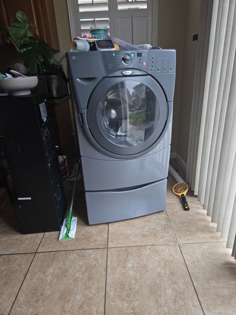 Whirlpool Duet Front Load Washer