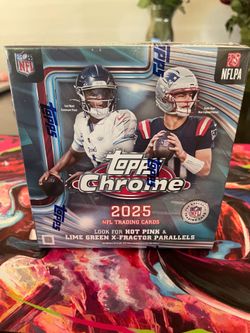 Topps Chrome Football MEGA BOX
