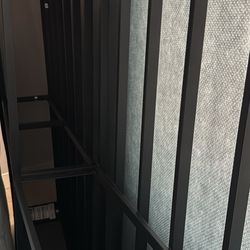 Full Size Metal Box Spring. 