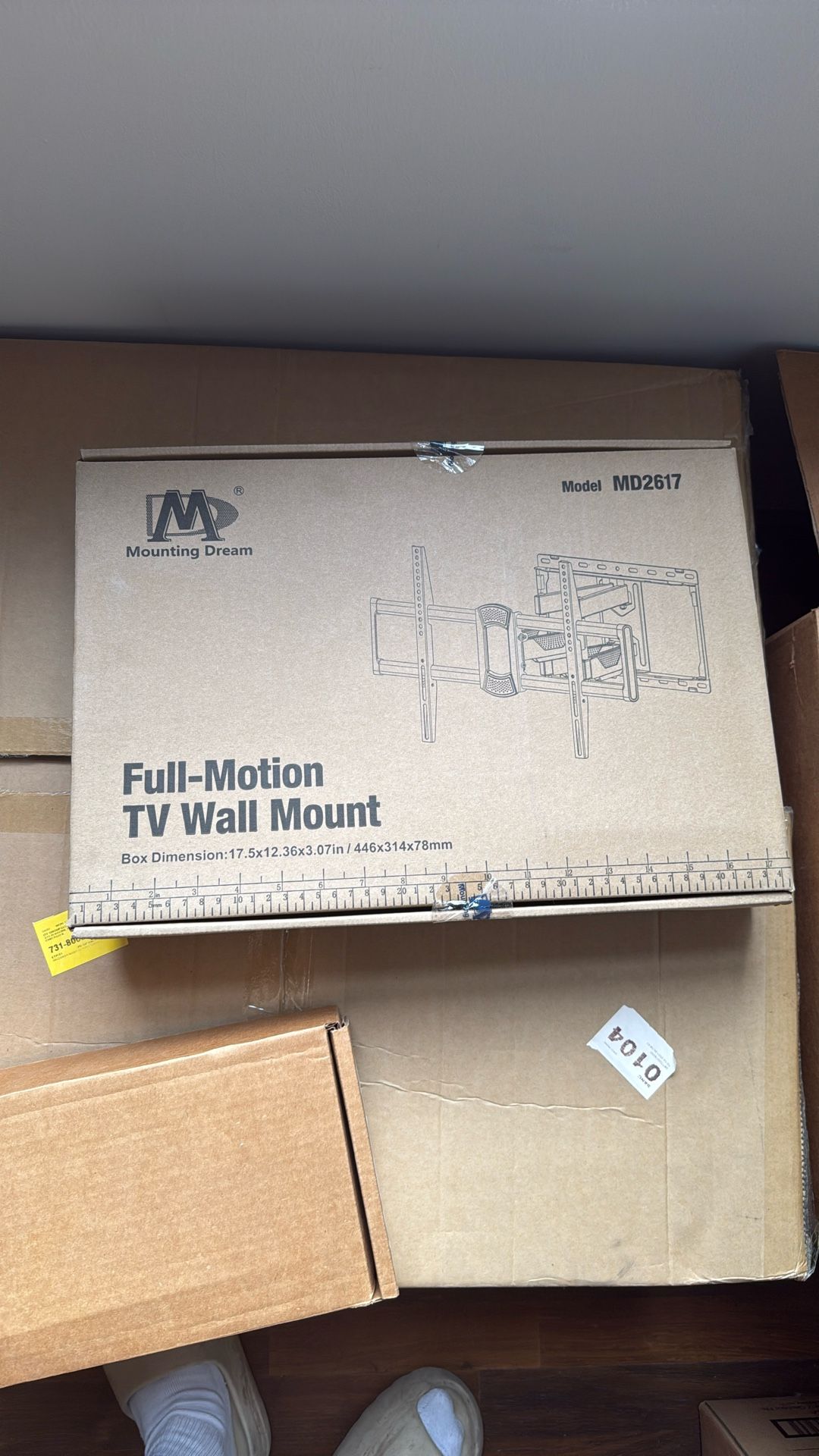 Mounting Dream Full-Motion TV Wall Mount
