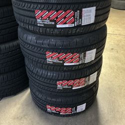 235 45 18  Vantage UHP