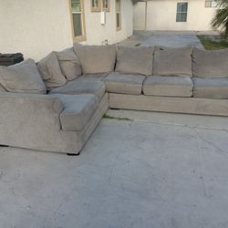 2 Piece Gray Sectional Sofa Couch-DELIVERY AVAILABLE!