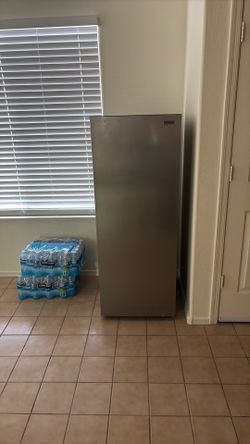 Stand. Up deep freezer