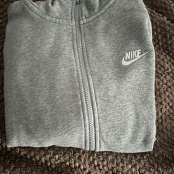 Nike Hoodie Grey