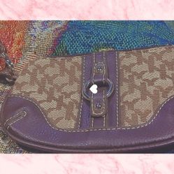 NY & Company Wristlet 