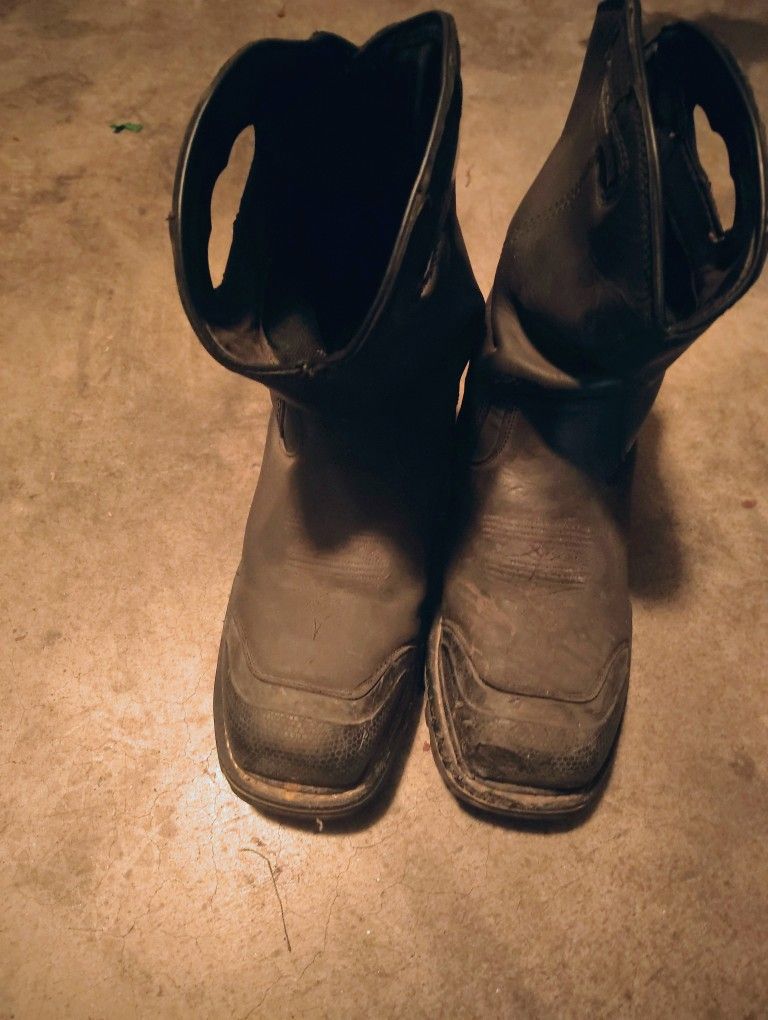 Vibram Cody James Boots 