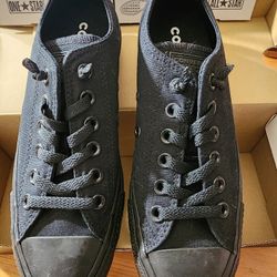 Converse Black Sneakers 