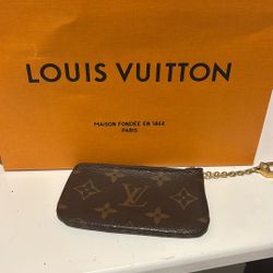 Louis Vuitton Wallet 