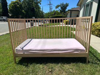 Ikea Sniglar Crib