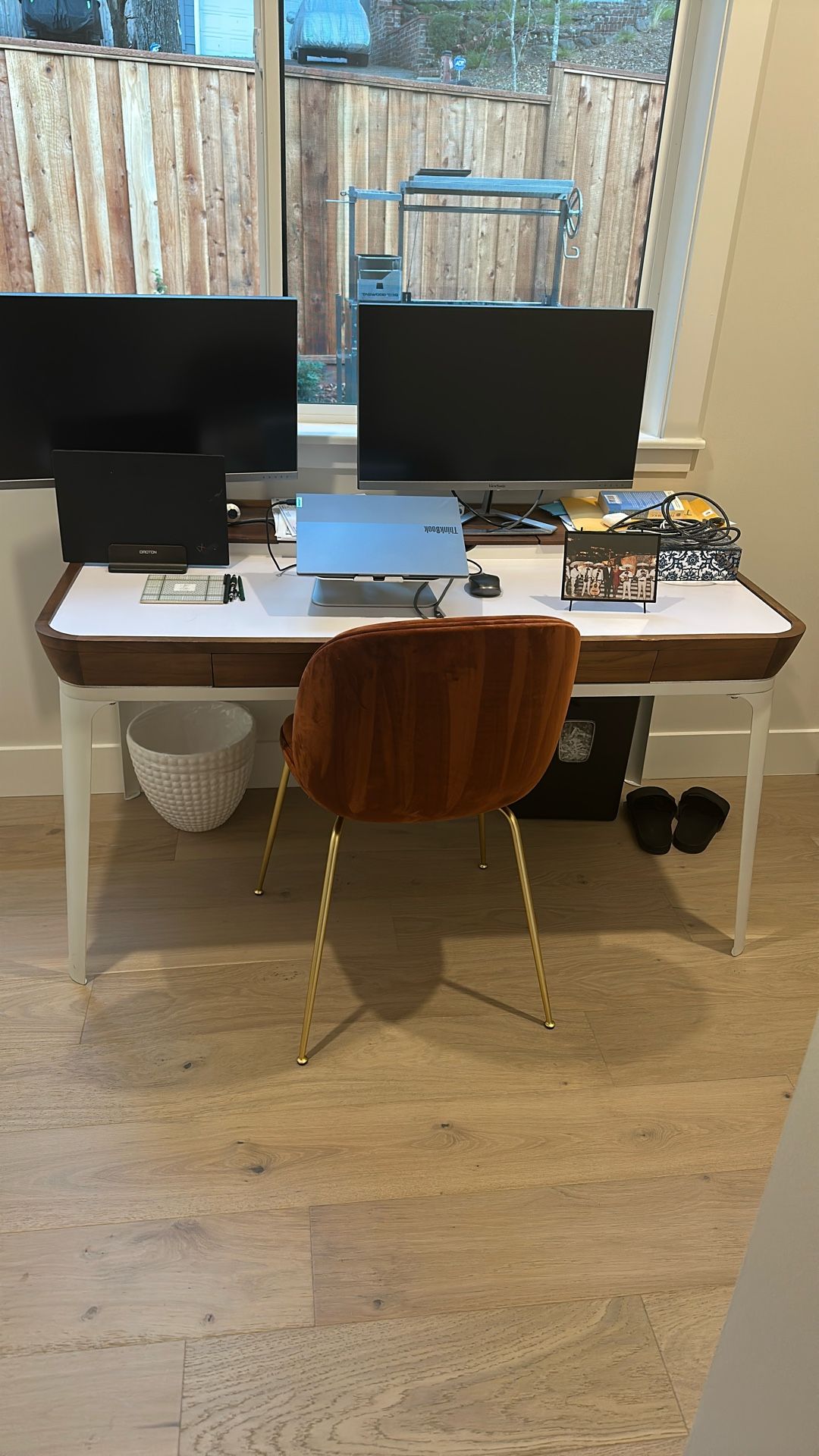 Office Desk