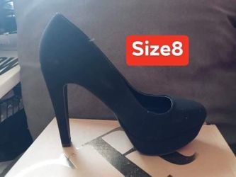 New women’s shoes/heels size 8