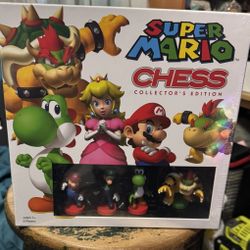 Super Mario Chess Set