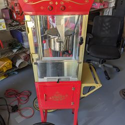 Nostalgic Popcorn Machine 