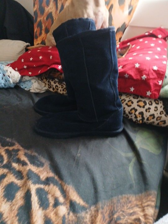 Brand New Woman's Swade Boots