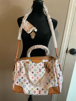 Purse with coin wallet