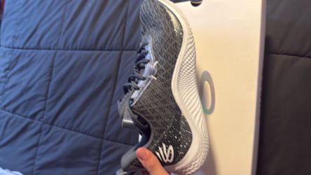steph curry basketball shoes