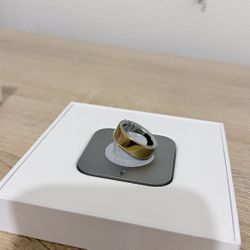 Oura Ring 4 Gold Size 9 