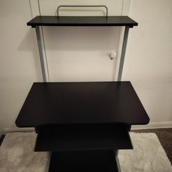 COMPUTER DESK w/Keyboard ⌨️ Tray + Shelves
