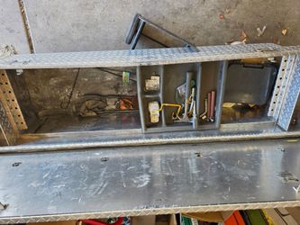 The Diamond-Plate Crossover Box
