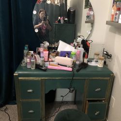 Emerald Green Antique Vanity 