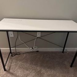 Desk With Electric Panel & USB Ports