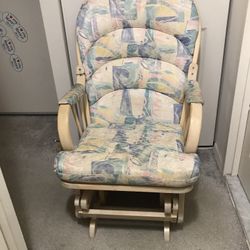 Rocking Wood Chair. $30