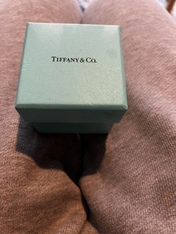 Tiffany ring box