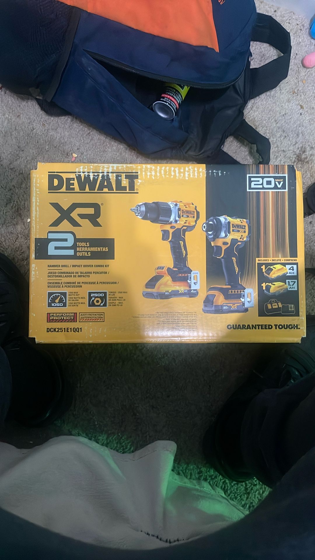Dewalt XR hammer Drill & Driver Kit