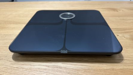 Fitbit Aria 2 WiFi Smart Scale – Black – Body Fat & BMI – Good Condition