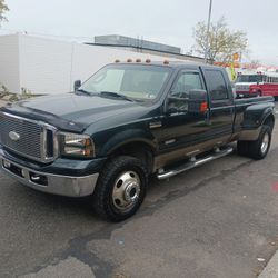 2006 Ford F-350 Super Duty Super Cab