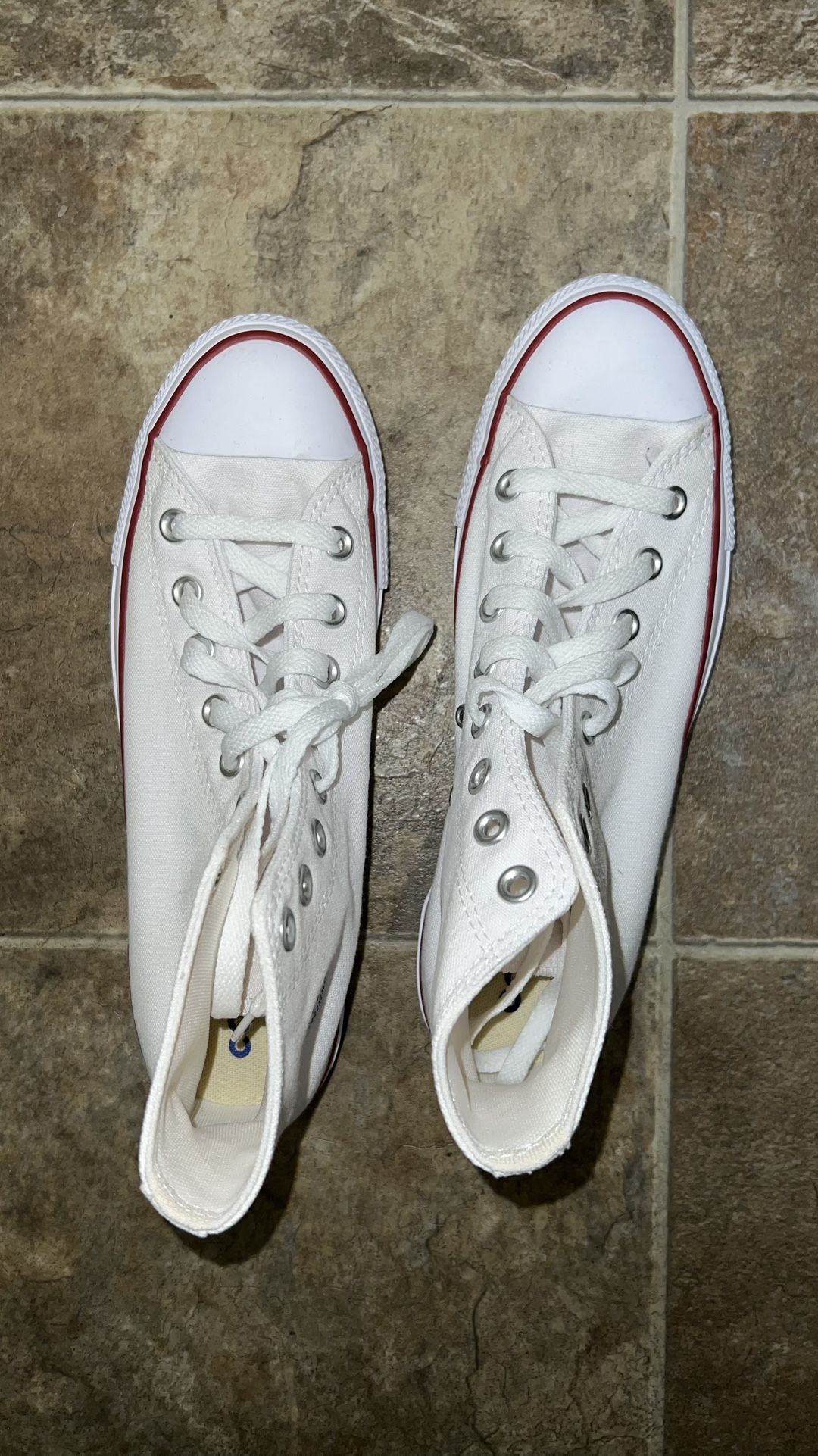Brand New Hightop White Converse - No Box (Size 9 Women’s/Talla 9 Mujer)