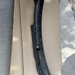 Integra Wiper Cowl