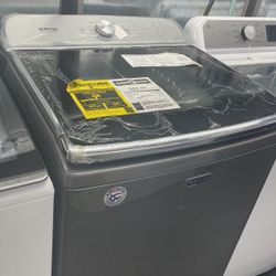 New Scratch And Dent Maytag Washer. 1 Year Warranty 