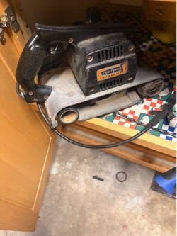 Belt sander