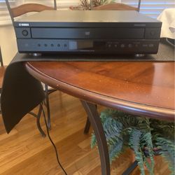 Yamaha Five Disc Cd Player/remote $40 