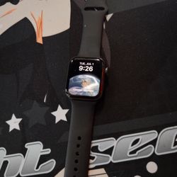 Apple Watch SE (2nd Gen)